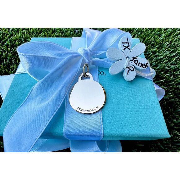 Tiffany & Co LARGE 18k Rose Gold Etched Star Diamonds Charm/Pendant - Picture 4 of 6